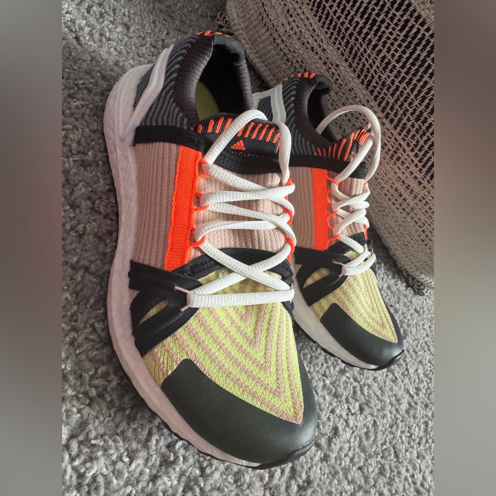 adidas Stella McCartney UltraBost20 Soft Powder Knit Running Sneakers-7
